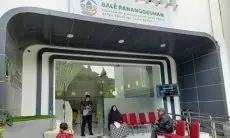 Asa Seorang Ibu Mengetuk Pintu Bale Pananggeuhan, Perjuangan Mengobati Sinusitis Putranya yang Tak Ditanggung BPJS