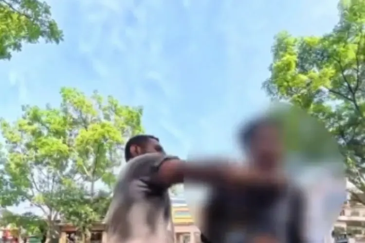 Viral! Motovlogger Bandung Dipukul Pria Tak Dikenal saat Perbaiki Motor Mogok, Pelaku Malah Minta Selfie