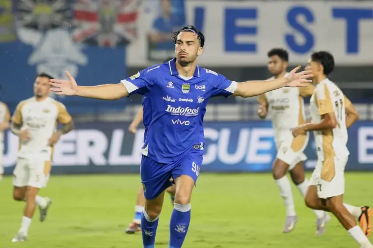 Prakiraan Pemain Persib vs PSM Makassar: Ramon Tanque Absen, Marc Klok Comeback