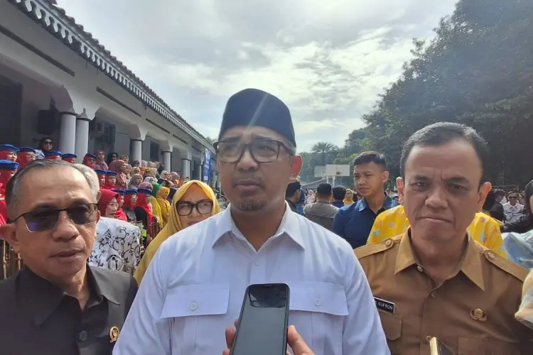 PGRI Kota Bandung Tegaskan Peran Sentral Guru di Hari Guru Nasional 2025