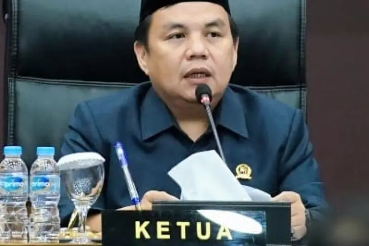 Ketua DPRD Apresiasi Guru, Guru Hebat, Indonesia Kuat