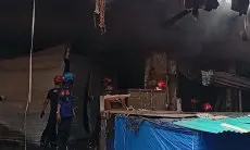 Pasar Kebon Kembang Blok CD Kebakaran Hebat, Pedagang Pasrah Kios Warisan Dilalap Jago Merah