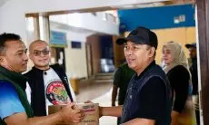 Sekretariat DPRD Jabar Distribusikan Bantuan untuk 15 RT yang Terdampak Banjir di Rancamanyar, Kabupaten Bandung