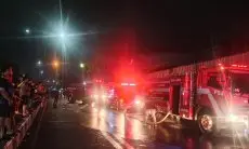 Gudang Besi Tua di Jalan Soekarno Hatta Bandung Terbakar
