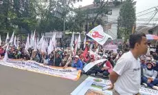 Ontrog DPRD Jabar, Massa Tuntut Bentuk Pansus Agraria dan Lingkungan