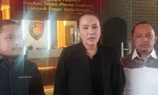 Selebgram Fitri Salhuteru Diperiksa di Polda Jabar