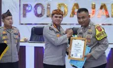 Dari Seragam ke Cangkul: Bripka Toto Sulap Lahan Kosong Jadi Mesin Ekonomi Desa