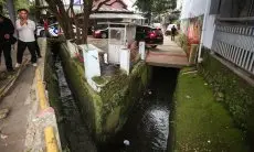 Siskamling Kota Bandung Malam yang Siaga dari Maling hingga Banjir