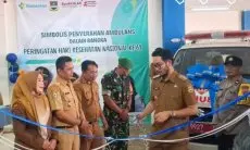 Peringati HKN Ke-61 Bandung Barat, Dinkes KBB Serahkan16 Ambulans Baru untuk Bantu Jangkau Daerah Terpencil