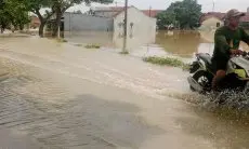 Banjir Rendam Perumahan Mewah di Arjawinangun Kabupaten Cirebon