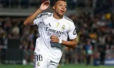 Real Madrid Taklukkan Alaves 2-1, Kylian Mbappe Ukir Rekor Istimewa