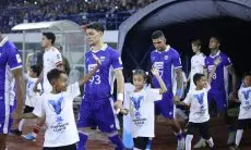 Kick Off Sesaat Lagi! Link Streaming dan Susunan Pemain Persib vs PSM Makassar