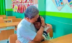 Tangis Pecah, Wali Kota Bogor Gantikan Sosok Ayah Ambilkan Rapor Adylla  