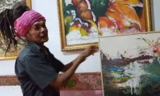 Bahar Malaka, Seniman Otodidak Asal Cimahi yang Menggali Makna di Kesenian yang Terus Mengalir
