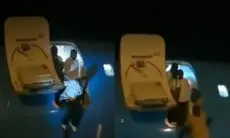 Kacau di Bandara Kindu Kongo, Penumpang Lompat dari Pesawat karena Tangga Tak Tersedia