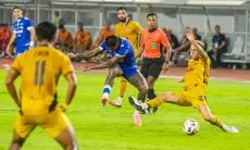 Persib Menggila di GBLA, Bojan Hodak Sebut Liga Makin Sengit