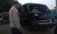 Diduga Akibat Kondisi Jalan Gelap dan Berbelok, Dua Kendaraan Terlibat Kecelakaan di Jalan Raya Cihampelas KBB