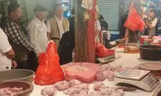 Jelang Natal dan Tahun Baru, Bulog Jabar Pastikan Stok Pangan di Pasar Bandung Aman