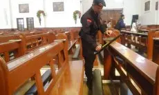 Pengamanan Natal 2025, Polisi Sterilisasi Gereja di Kota Bandung