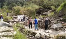 Ketika Wisatawan Malaysia Terkesima Indahnya Kawah Rengganis di Bandung Selatan