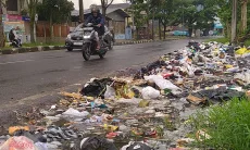 TPS Liar di Jalan Jenderal Besar Soedirman Soreang Bikin Jijik Pengguna Jalan