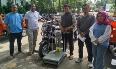 DLH Bogor Bagikan Bak Motor Sampah ke Desa - desa dan Bentuk Bank Sampah