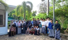 Napak Tilas Ulama Cirebon,  Ziarahi Makam Leluhur Hingga Gunung Jati