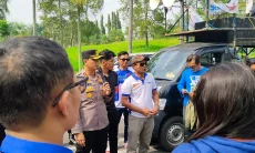 Puluhan Personel Polres Cimahi Kawal 200 Buruh Cimahi dan Bandung Barat Berangkat ke Jakarta