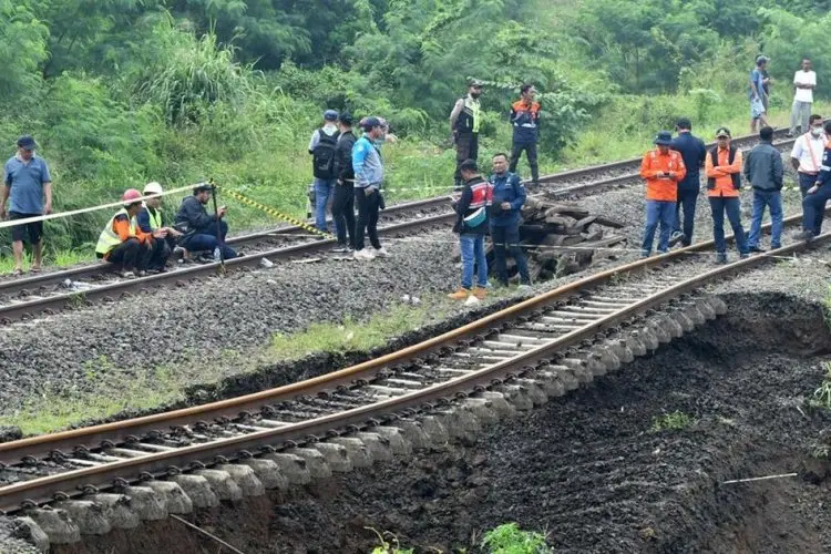 KAI Daop 2 Bandung Waspadai 53 Titik Rawan Saat Libur Nataru