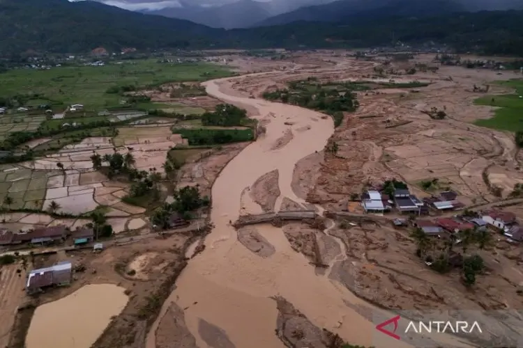Satu Kabupaten di Sumbar Butuh Rp1,7 Triliun untuk Pulihkan Fasum