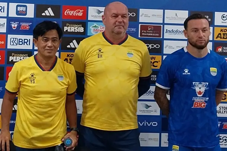 Bojan Hodak Beberkan Kondisi Persib Jelang Melawan Borneo FC