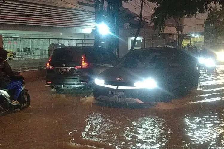 Soreang Menuju Banjaran Banjir, Lalu Lintas Macet Parah