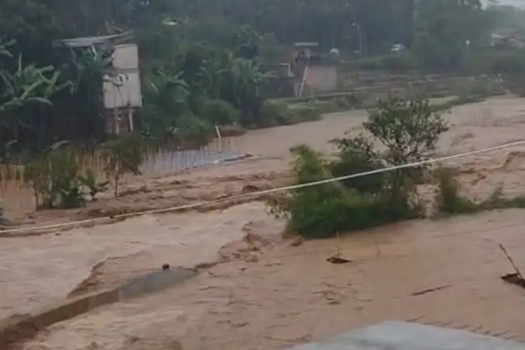 Banjir Bandang Karawang Telan 1 Korban Jiwa, BPBD Jabar Catat 14.349 Warga Terdampak di 12 Kecamatan