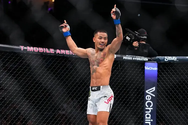 Profil Joshua Van, Petarung Myanmar yang Cetak Sejarah Jadi Juara Dunia UFC