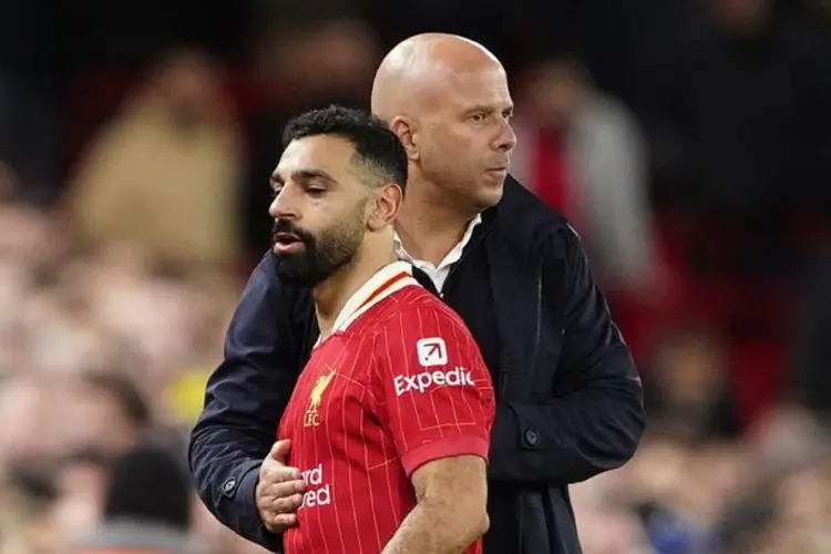 Mulut 'Racun' itu Memantik Titik Didih Friksi Liverpool, Arne Slot Coret Mohamed Salah!