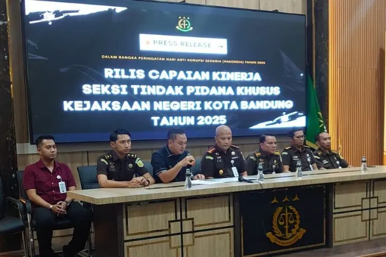 Wakil Wali Kota Bandung Erwin Ditetapkan Tersangka Kasus Penyalahgunaan Wewenang