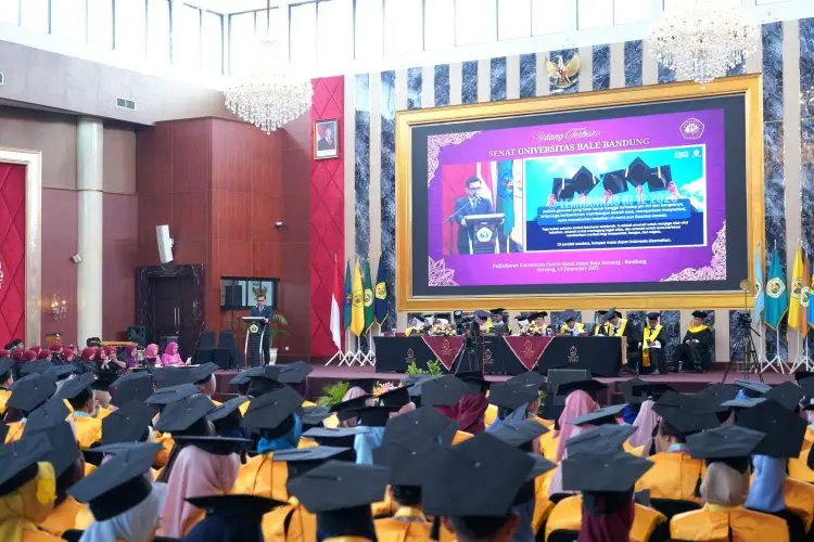 Gubernur Lemhannas RI Dorong Wisudawan UNIBBA Jadi Pemimpin Masa Depan Bangsa