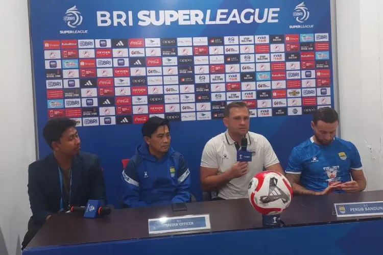 On Fire! Persib Incar Kemenangan di Kandang Malut United