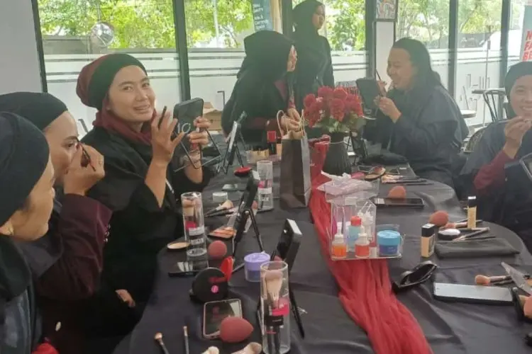 Heroik Beauty Class Kembangan Perempuan di Era Modern