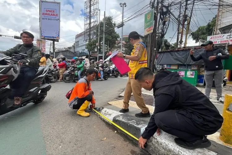 Dinas PUPR Perlebar Lajur Kiri Jalan Simpang Turunan Warung Jambu