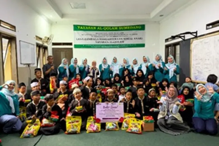 Bantu Kesehatan Warga, PLN UP3 Cimahi Hadirkan Paket Gizi untuk Masyarakat Cimahi Utara