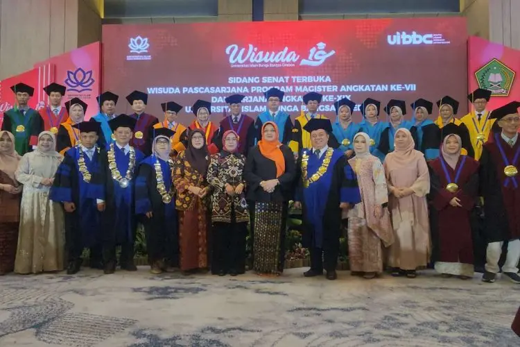 Gelar Wisuda ke-9, UIBBC Konsisten Cetak Lulusan yang Kuasai Teknologi dan Norma Keislaman