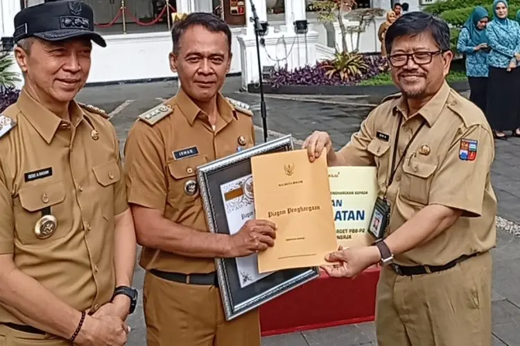 PBB-P2 Lampaui Target, Bapenda Kota Bogor Berikan Apresiasi kepada Aparatur Wilayah 