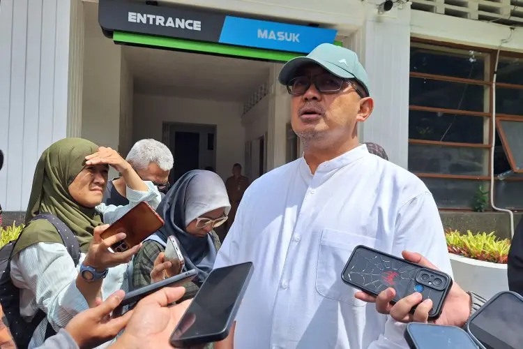 Pemkot Bandung Hitung Dampak ke Warga dan Pekerja Soal Angkot Diliburkan