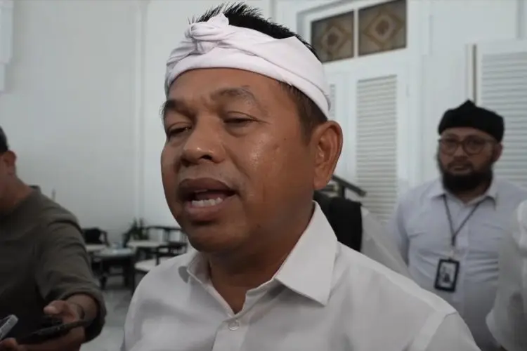 UMP Jabar 2026 Naik Rp126 Ribu, Dedi Mulyadi Ambil Jalan Tengah Antara Buruh dan Pengusaha