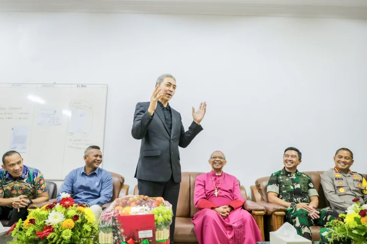 Forkopimda Lakukan Kunjungan ke Gereja, Pastikan Natal Berjalan Aman