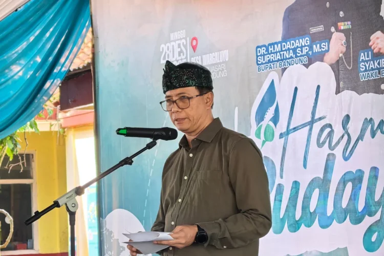 Trauma Healing Warga Terdampak Longsor Arjasari, Pemkab Bandung Gelar Pertunjukan Seni Budaya 