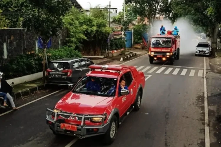 Siap Hadapi Nataru, Damkar Cimahi Tambah Armada dan Patroli Mobile untuk Cegah Kebakaran