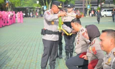 588 Personel Polda Jabar Naik Pangkat, Kapolda Tegaskan Amanah dan Tanggung Jawab Moral