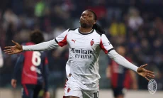 Menang Tipis Atas Cagliari, AC Milan Kembali ke Puncak Klasemen Liga Italia